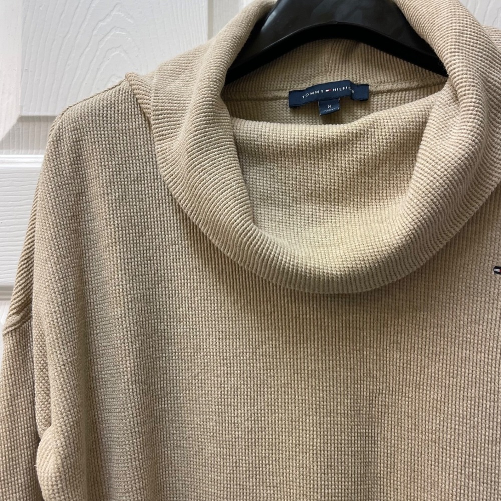 Tommy Hilfiger Women's Beige Medium‎ Cowl Neck Thermal Pullover Sweater